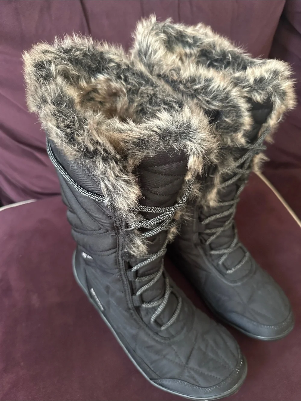 Columbia Black Faux-Fur Trim Winter Boots